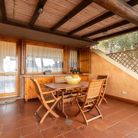 Apartament Asfodeli 14